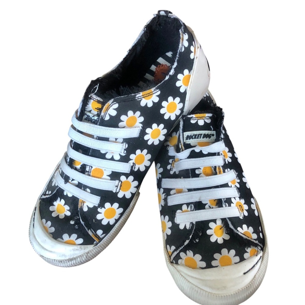 Rocket Dog Jazzin Sneaker Girls Size 2 Black Canvas Yellow White Daisy ￼Slip On